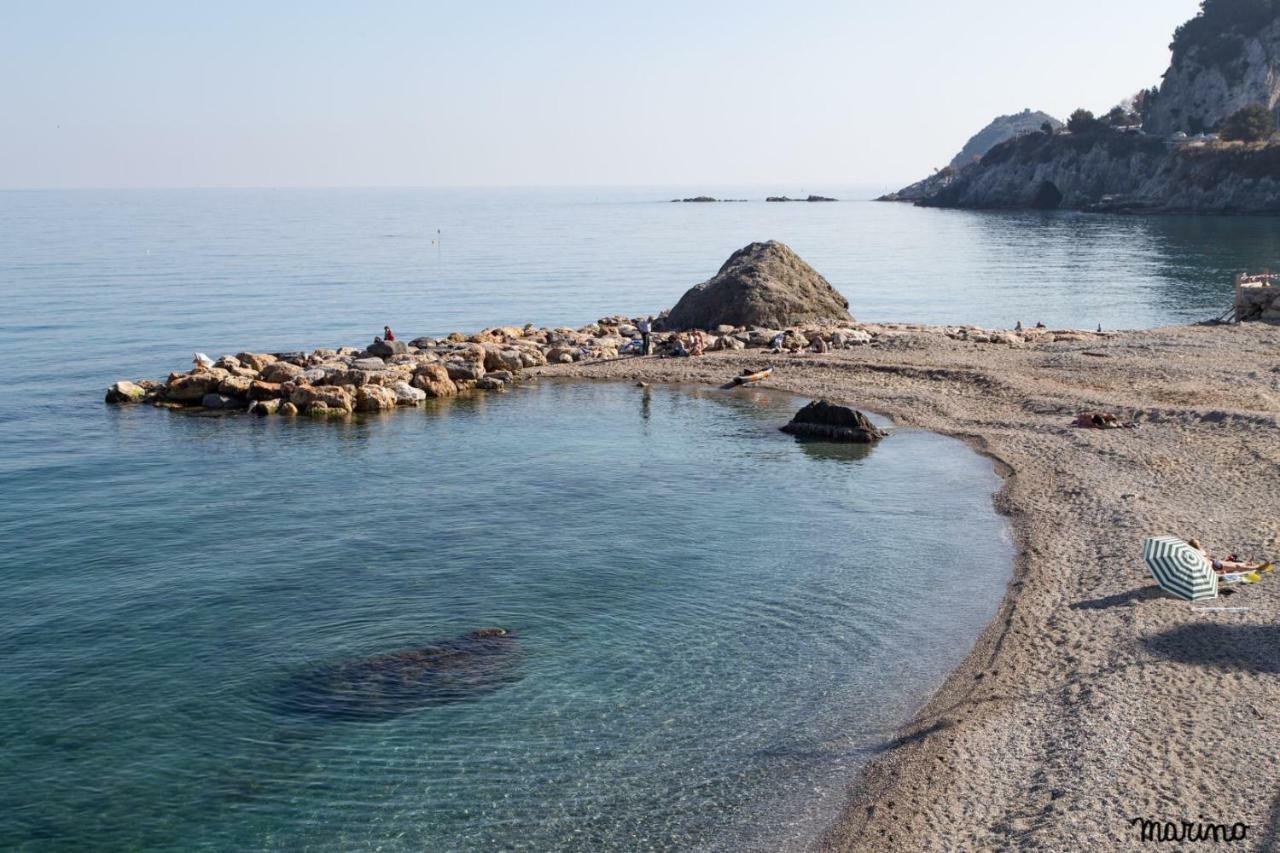 “l'alcova Delle Sirene” *